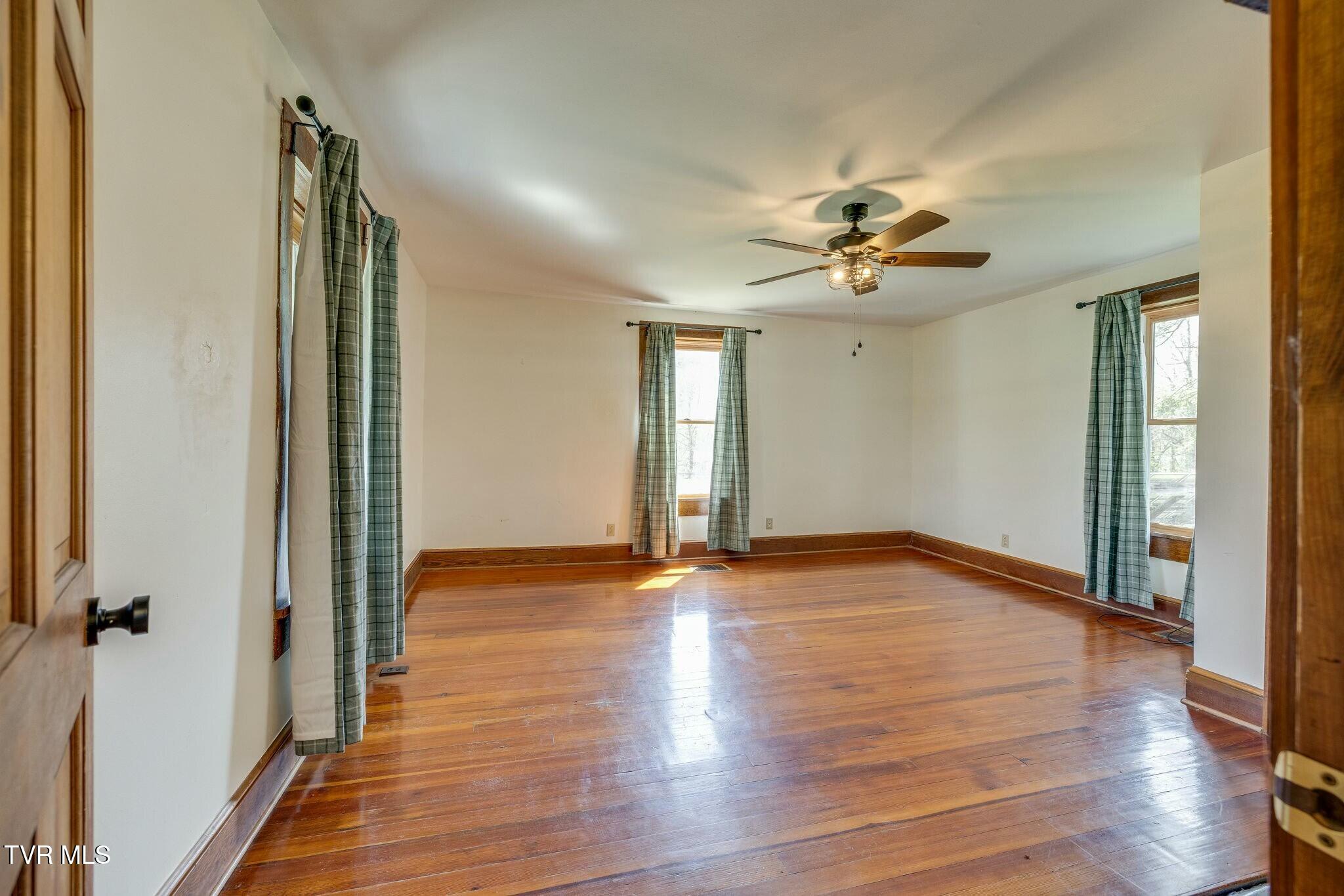 15687 Barnrock Road, Mendota, Virginia image 29