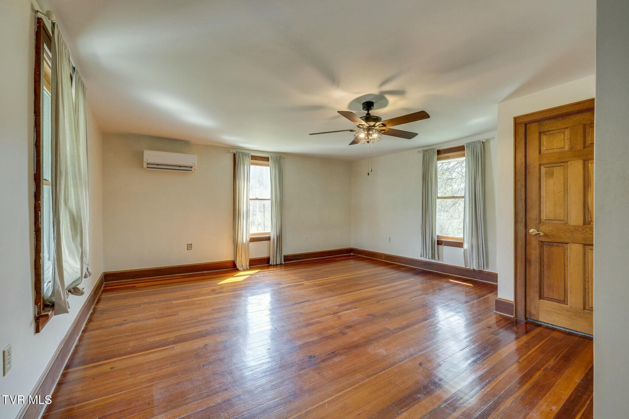 15687 Barnrock Road, Mendota, Virginia image 46