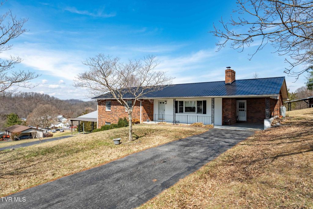 Photo of 180 Huntland Road, Jonesborough, TN 37659 (MLS # 9991988)