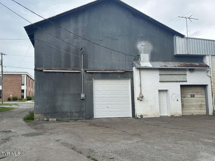 902 Jefferson Street