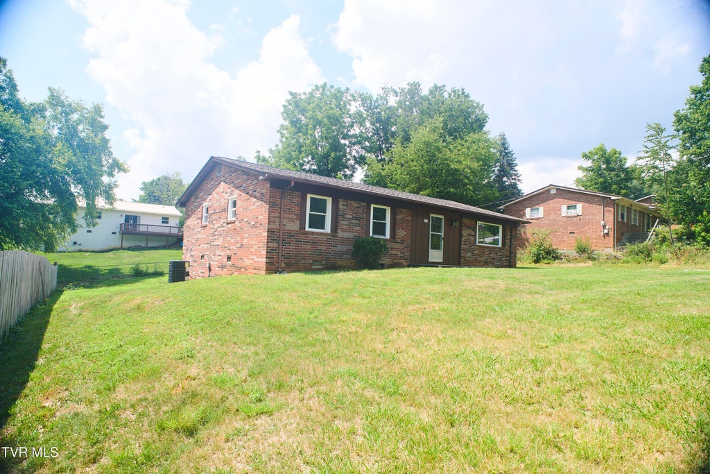 Photo of 113 Midway Street, Gray, TN 37615 (MLS # 9998049)