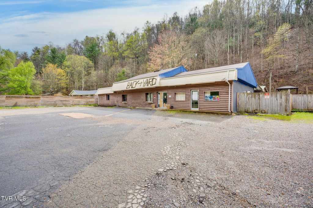 Photo of 6250 Highway 421 S, Trade, TN 37691 (MLS # 9990246)