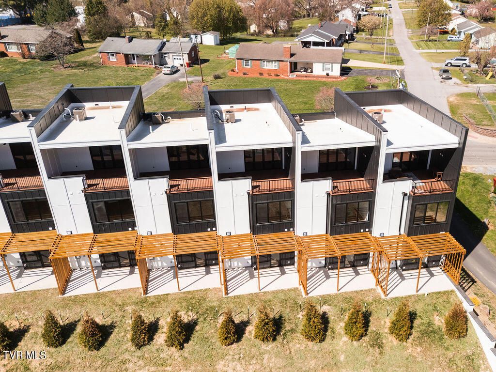 Photo of 1533 Pactolas Road #104, Johnson City, TN 37604 (MLS # 9993201)