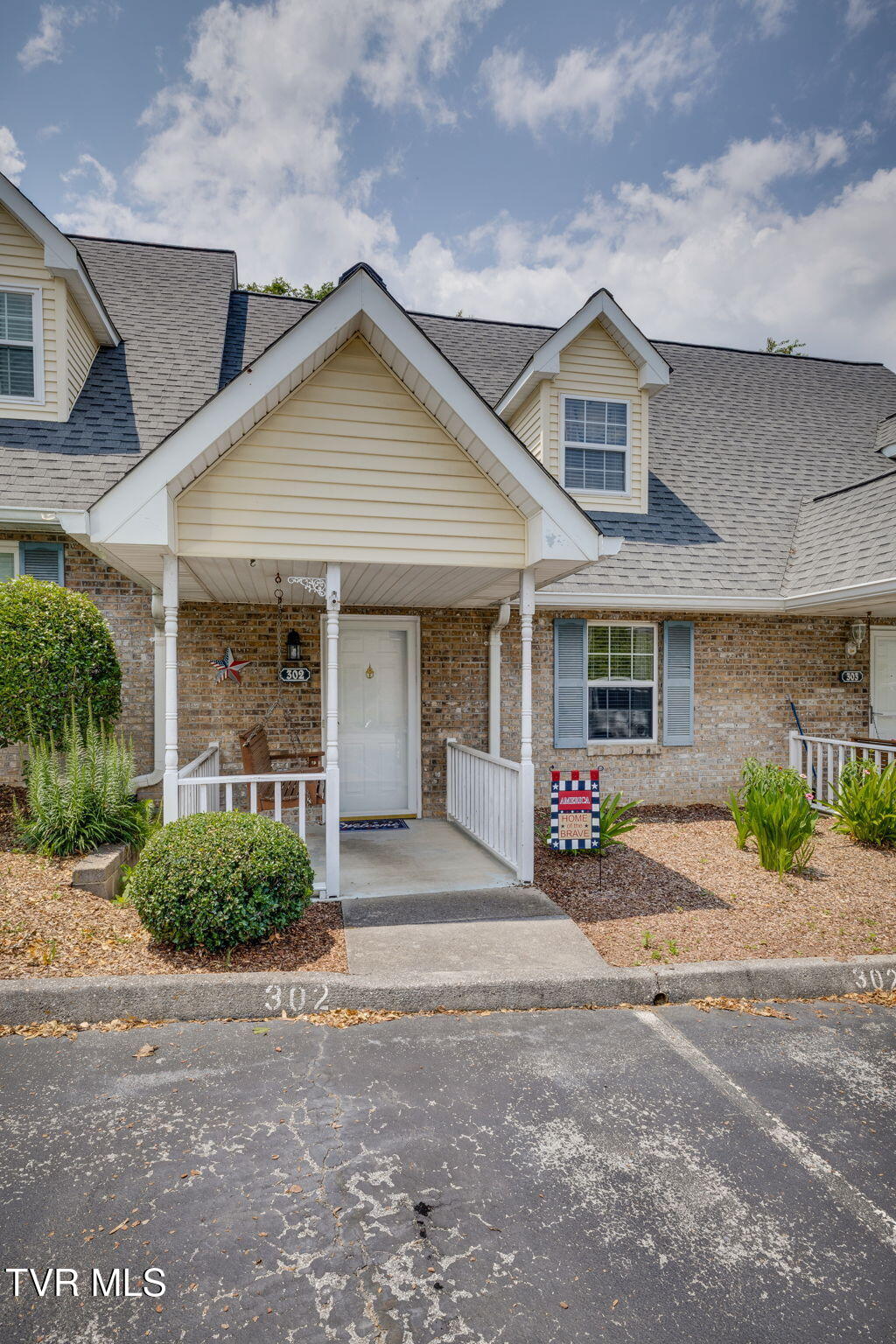 302 Milton Court #302, Kingsport, Tennessee image 1