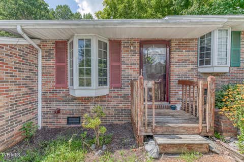 Photo of 229 Taylor Avenue #3, Elizabethton, TN 37643 (MLS # 9999737)