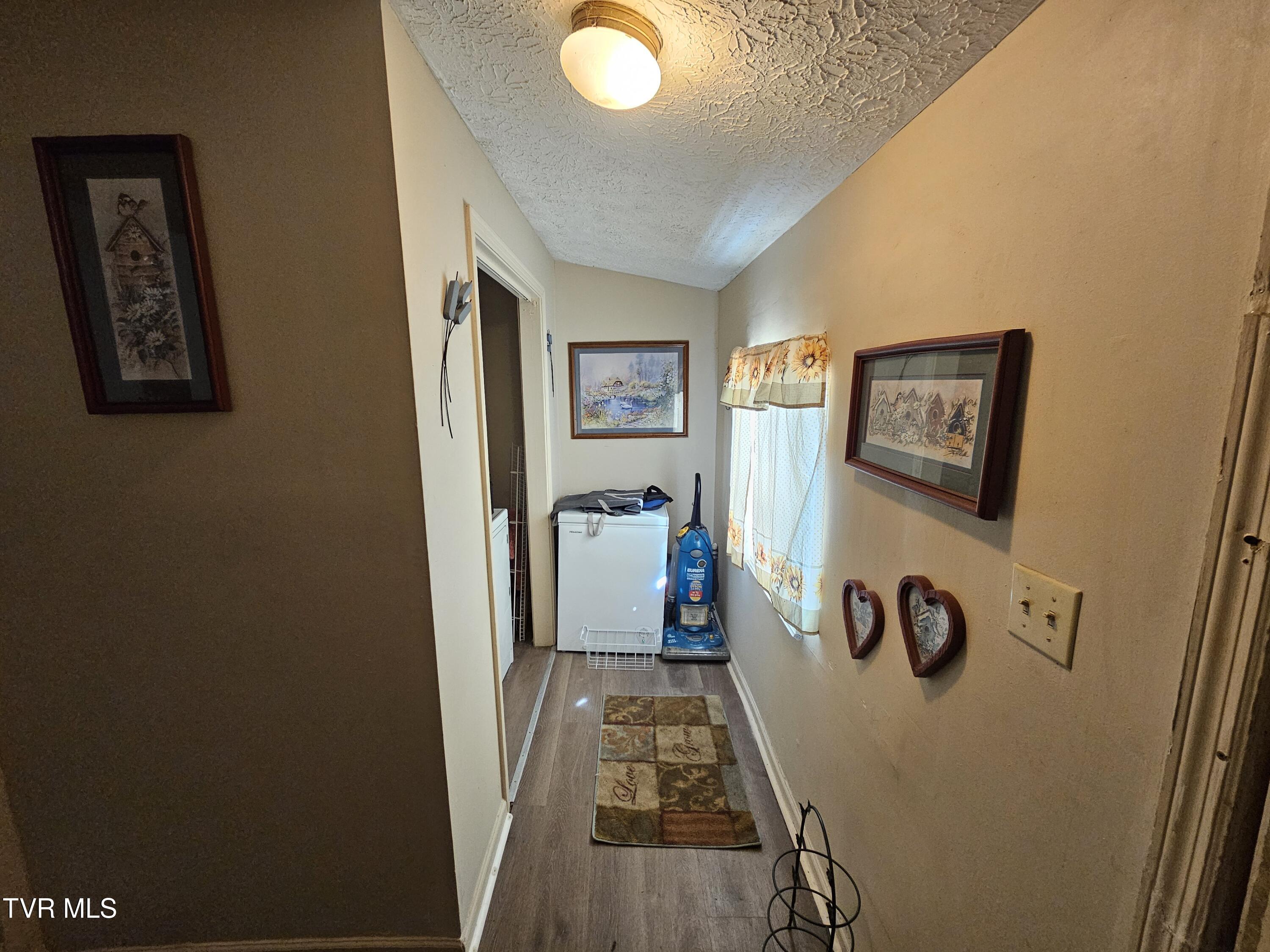 1031 Dryden Loop, Dryden, Virginia image 8