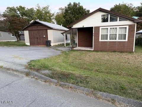 Homes For Sale - 212 Delaney Street<br/> Bristol, TN 37620