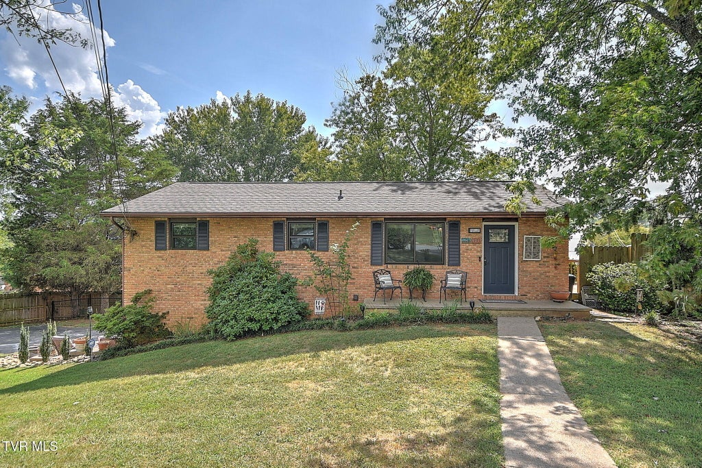 Photo of 931 Ragle Street, Church Hill, TN 37642 (MLS # 10000865)