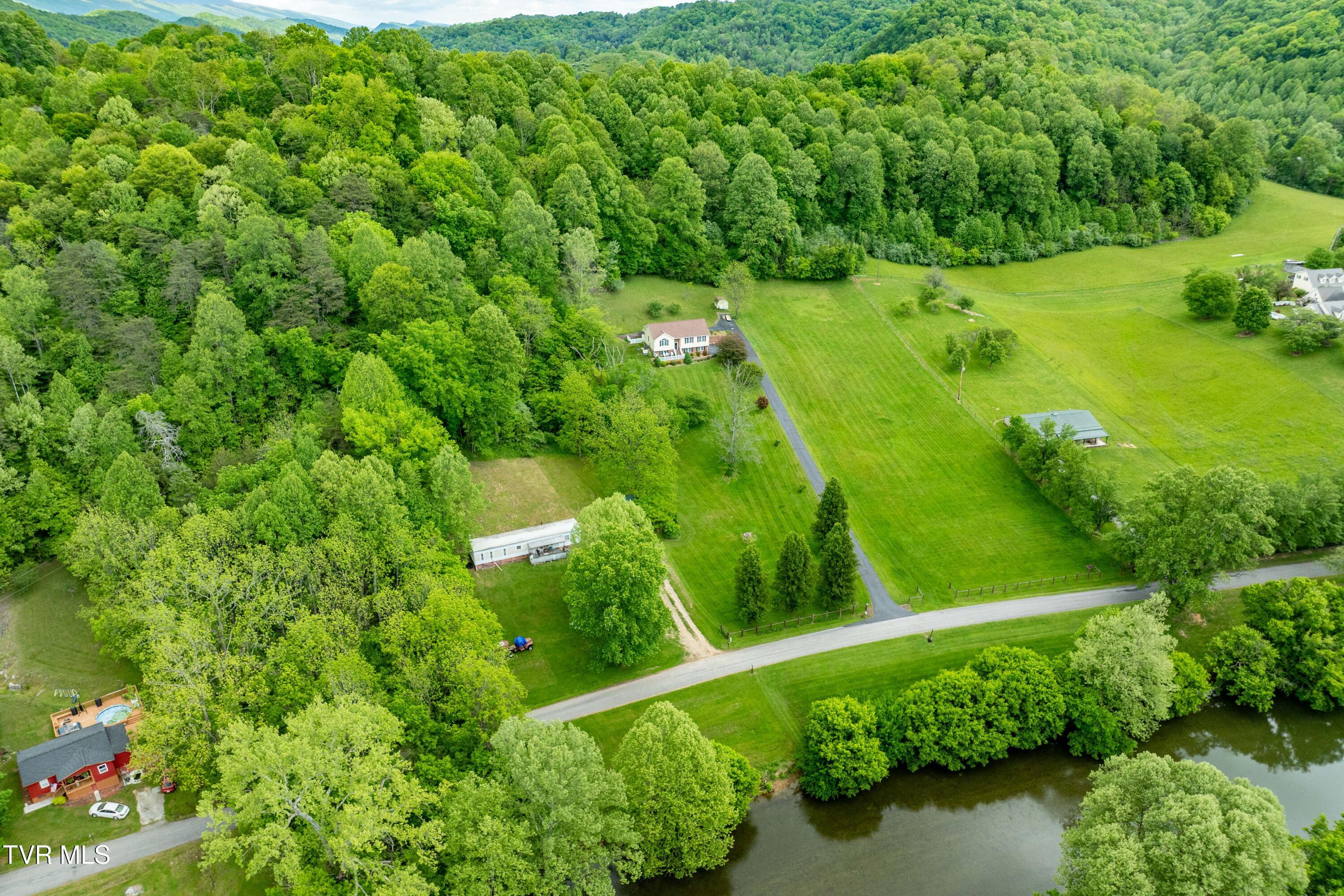 4383 Swinging Bridge Road Road, Mendota, Virginia image 20