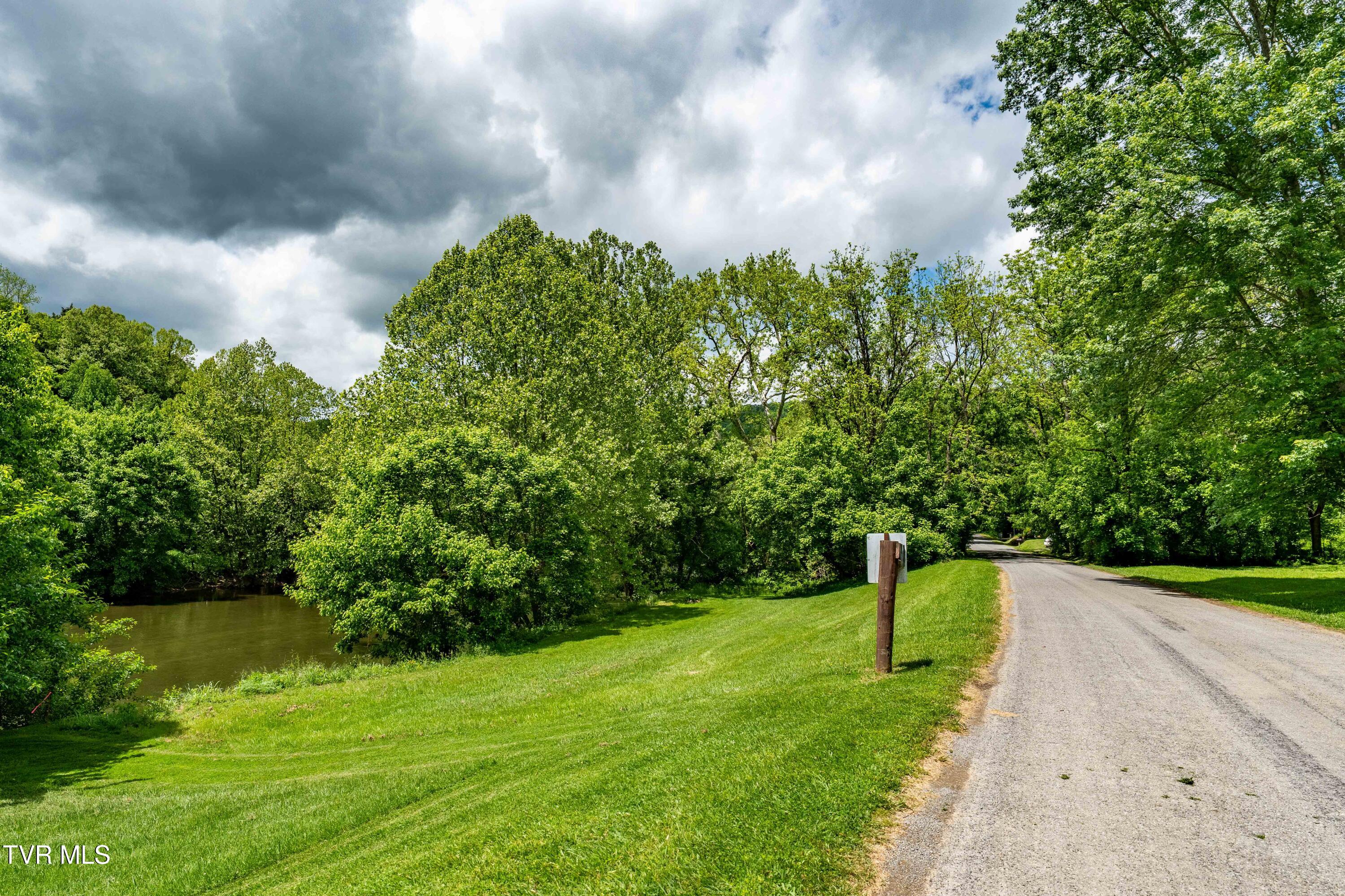 4383 Swinging Bridge Road Road, Mendota, Virginia image 23