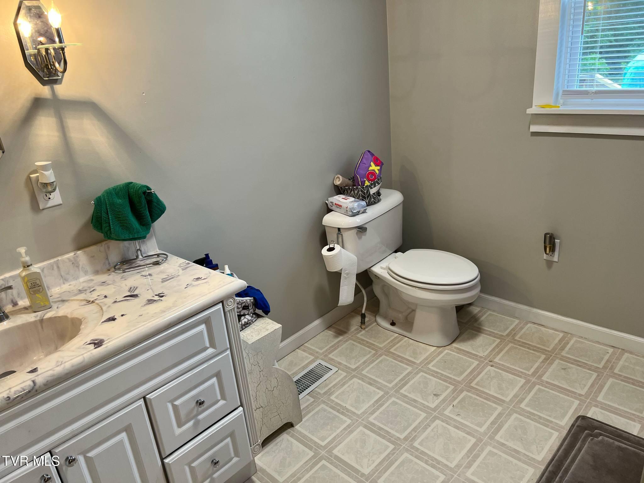 853 Dryden Heights Drive, Dryden, Virginia image 47