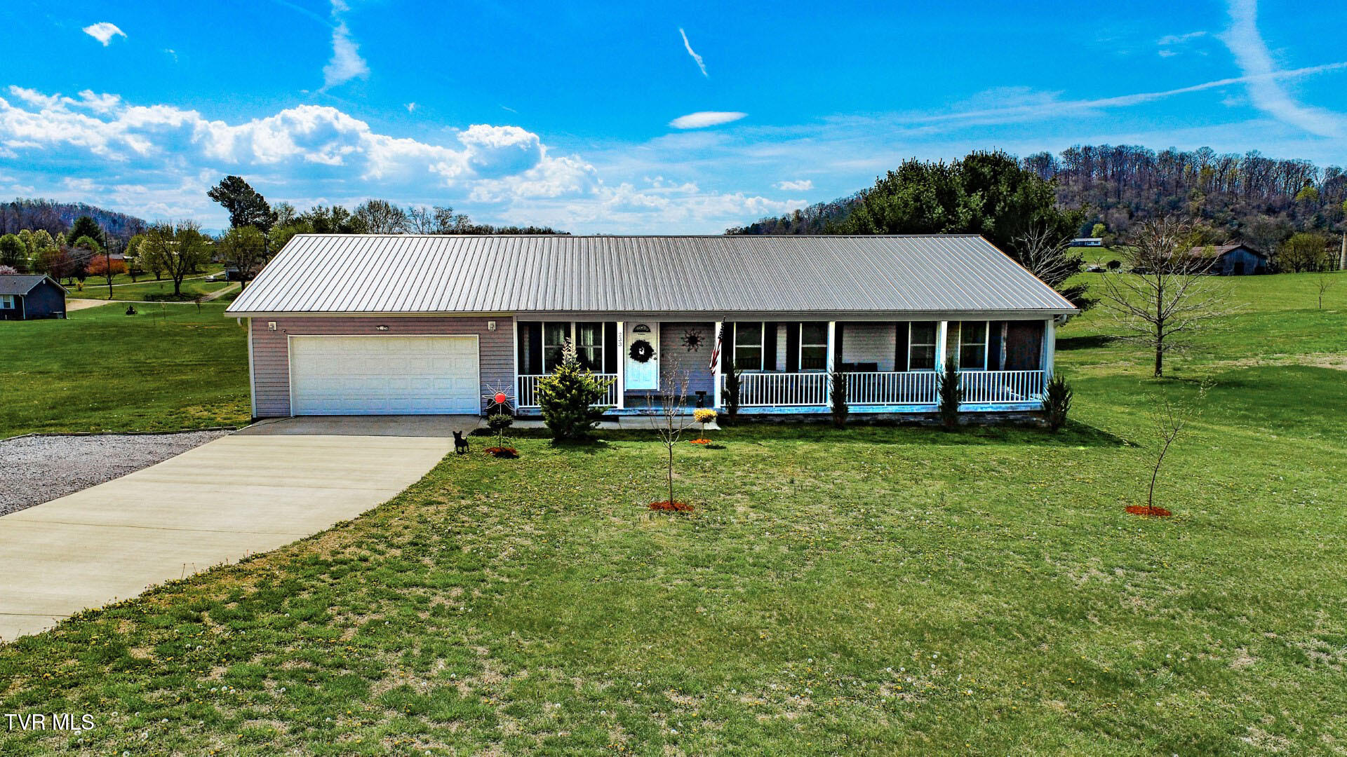 233 Scenic Dr, Newport, Tennessee image 1