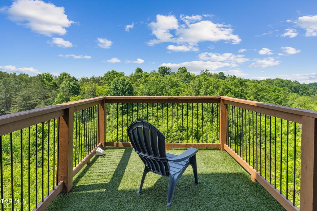 Photo of 2083 Kerr Rd, Sevierville, TN 37876 (MLS # 9980016)