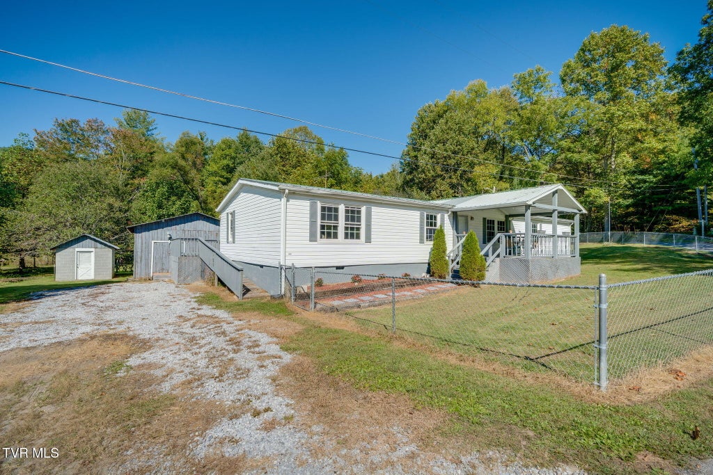 Photo of 220 Falls Road, Hampton, TN 37658 (MLS # 10001749)
