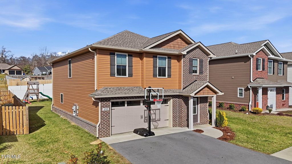 Photo of 205 Addie Marie Drive, Jonesborough, TN 37659 (MLS # 9990475)