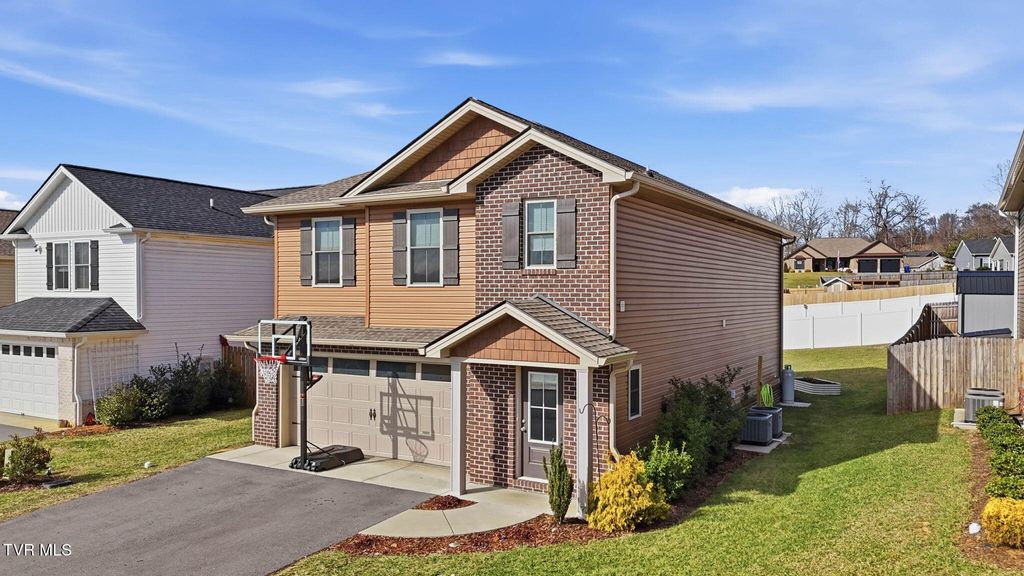 Photo of 205 Addie Marie Drive, Jonesborough, TN 37659 (MLS # 9990475)