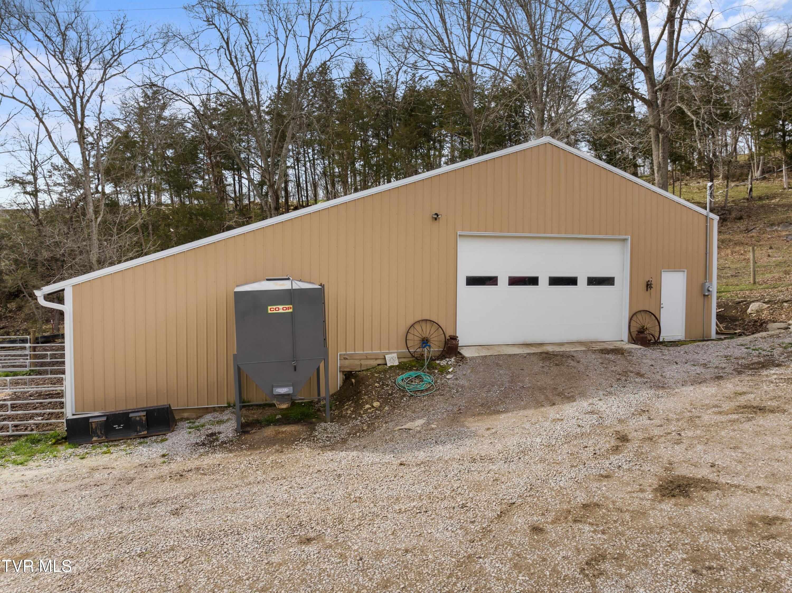 5671 Mountain Valley Rd Hwy 131 Road, Thorn Hill, Tennessee image 18