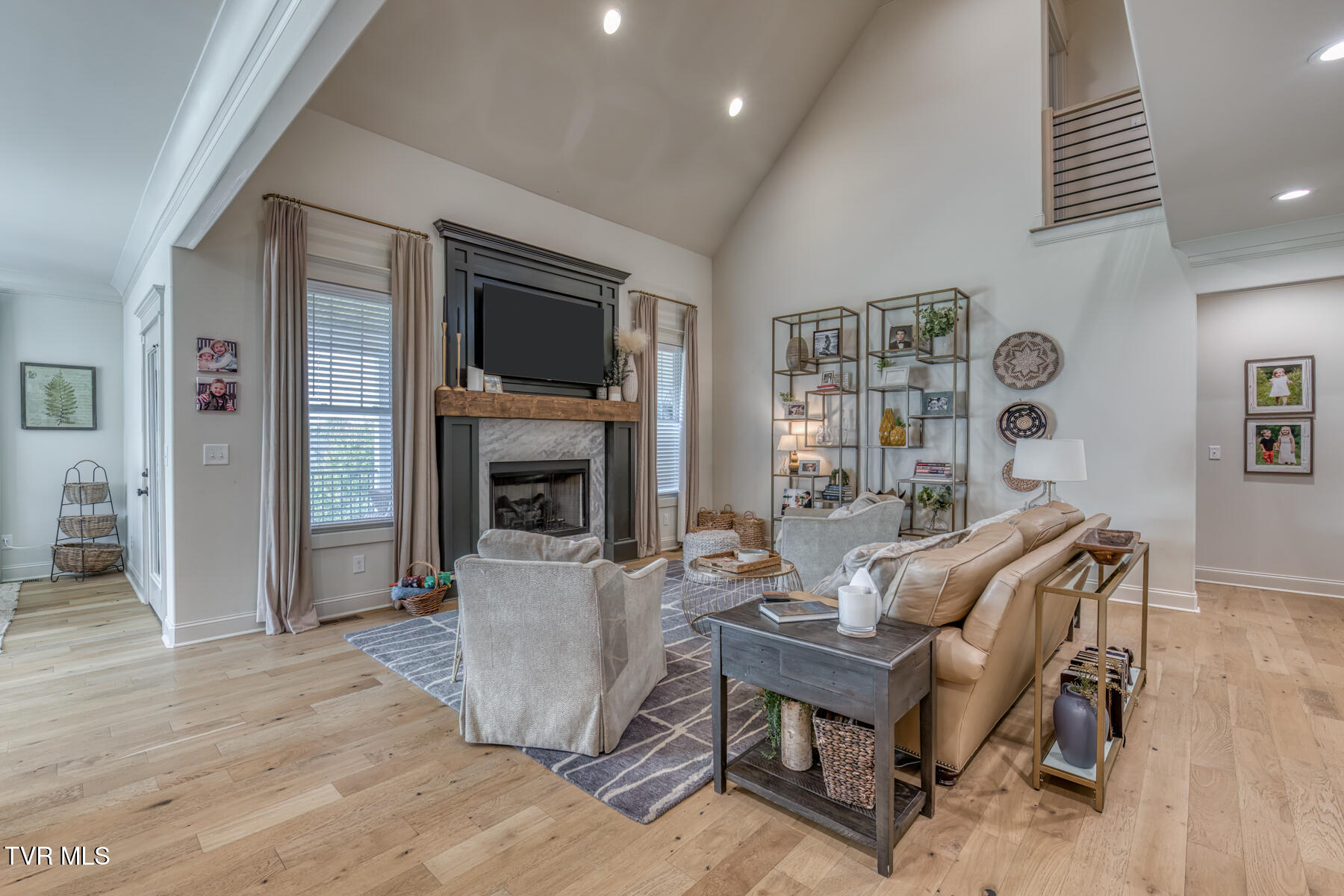 Johnson City, Tennessee 37601, United States, 5 Bedrooms Bedrooms, ,5 BathroomsBathrooms,Residential,Active,228949