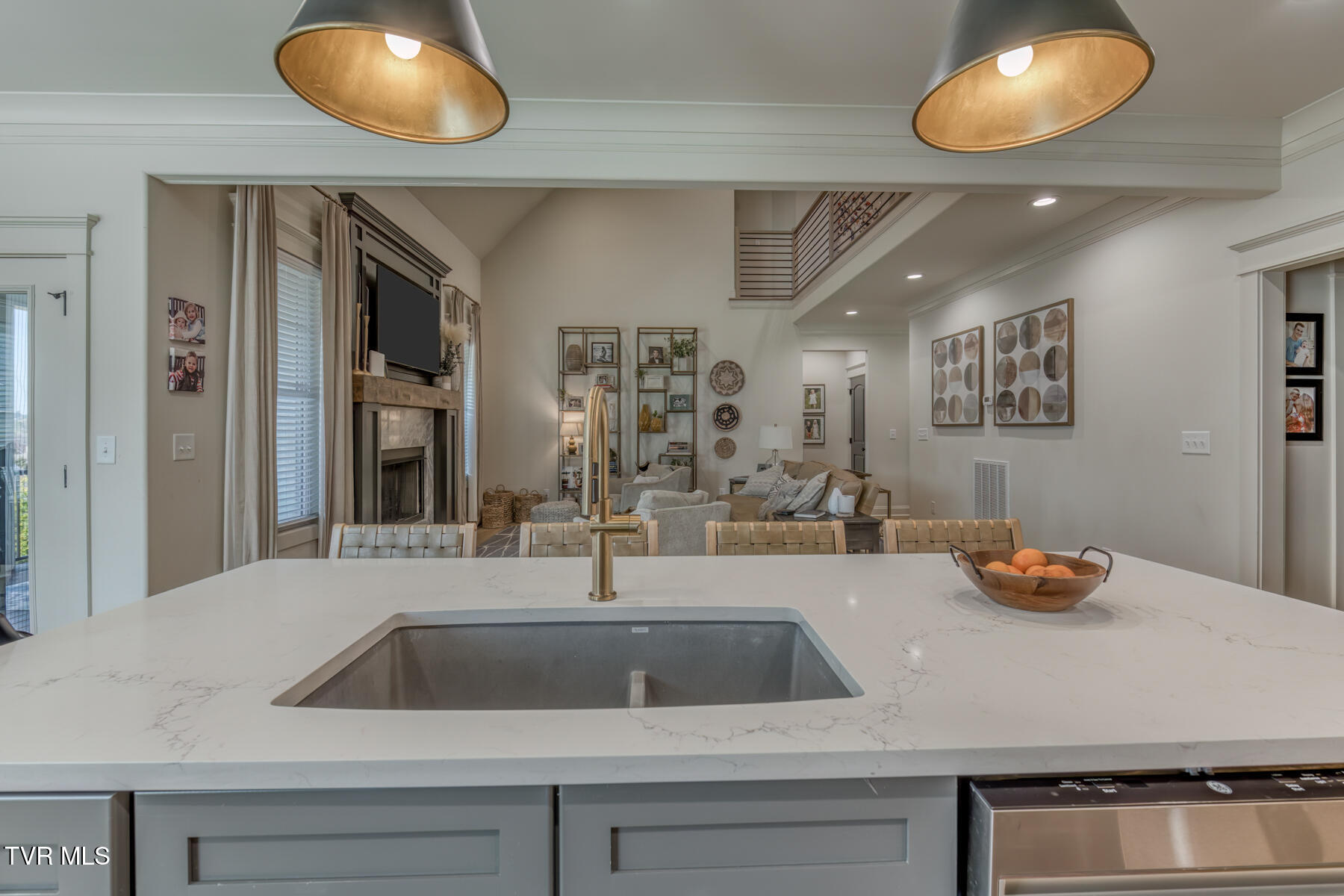 Johnson City, Tennessee 37601, United States, 5 Bedrooms Bedrooms, ,5 BathroomsBathrooms,Residential,Active,228949