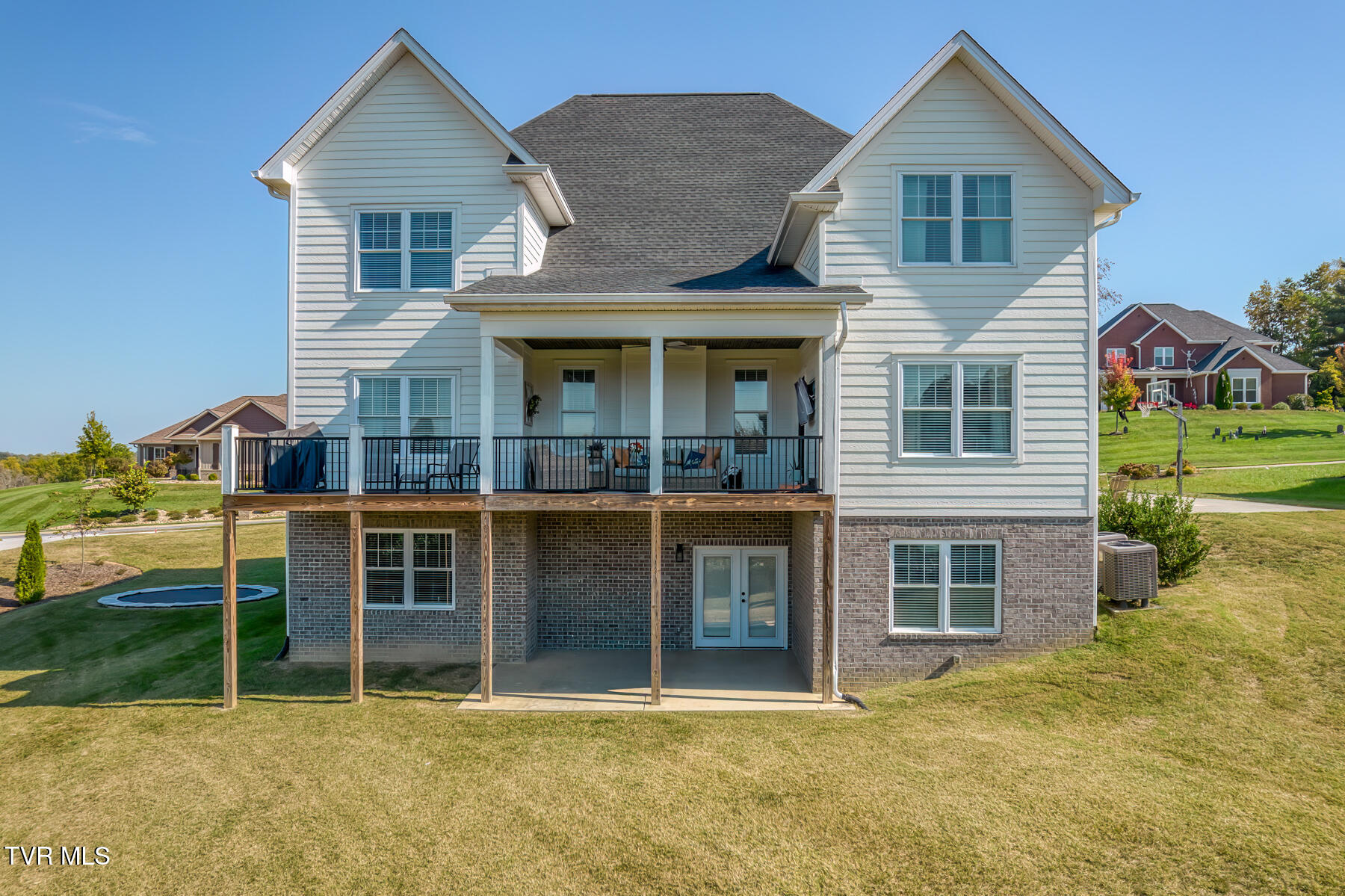 Johnson City, Tennessee 37601, United States, 5 Bedrooms Bedrooms, ,5 BathroomsBathrooms,Residential,Active,228949