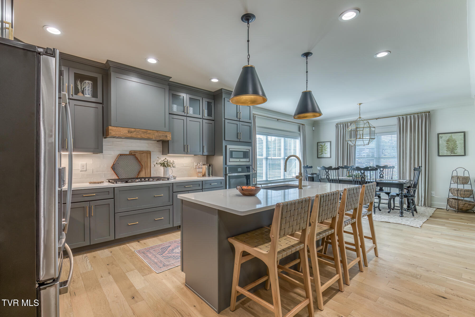 Johnson City, Tennessee 37601, United States, 5 Bedrooms Bedrooms, ,5 BathroomsBathrooms,Residential,Active,228949