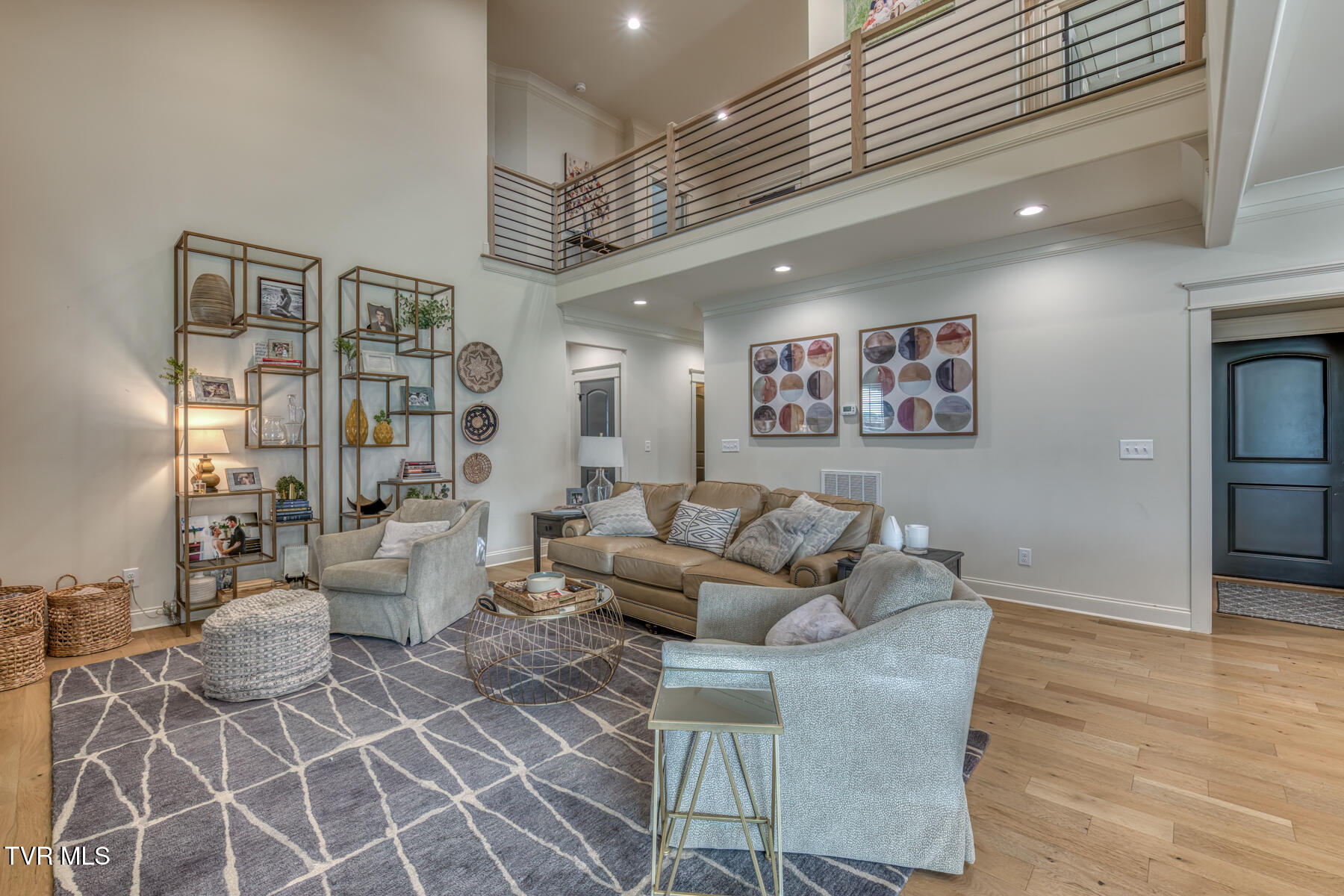 Johnson City, Tennessee 37601, United States, 5 Bedrooms Bedrooms, ,5 BathroomsBathrooms,Residential,Active,228949