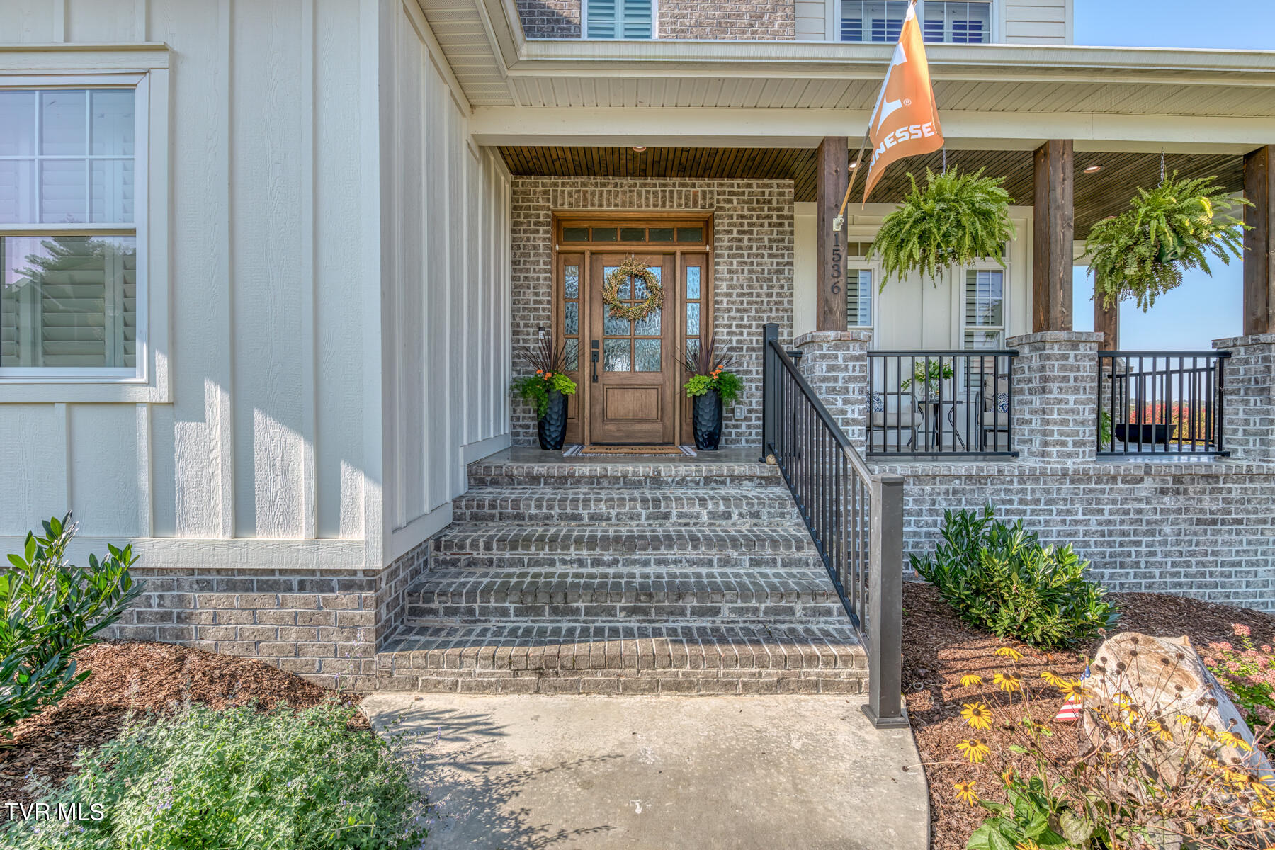 Johnson City, Tennessee 37601, United States, 5 Bedrooms Bedrooms, ,5 BathroomsBathrooms,Residential,Active,228949