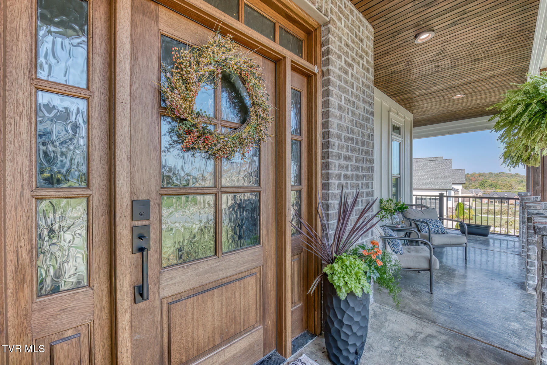 Johnson City, Tennessee 37601, United States, 5 Bedrooms Bedrooms, ,5 BathroomsBathrooms,Residential,Active,228949