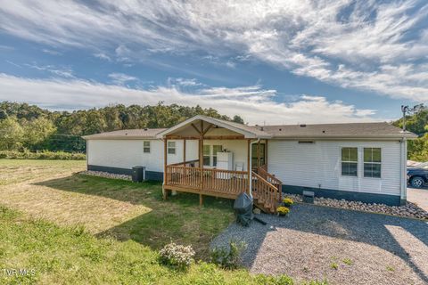 Photo of 108 Oak Hill Circle, Jonesborough, TN 37659 (MLS # 9986448)
