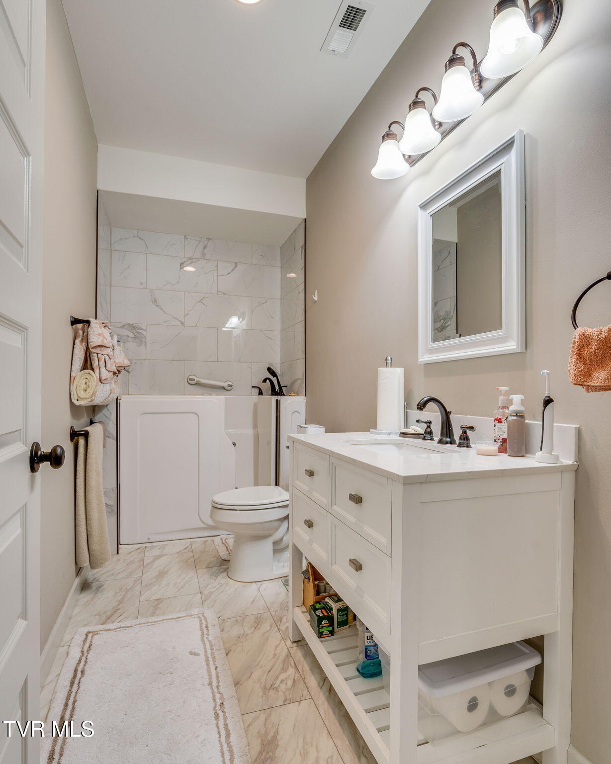 1039 Traders Walk, Johnson City, Tennessee image 16