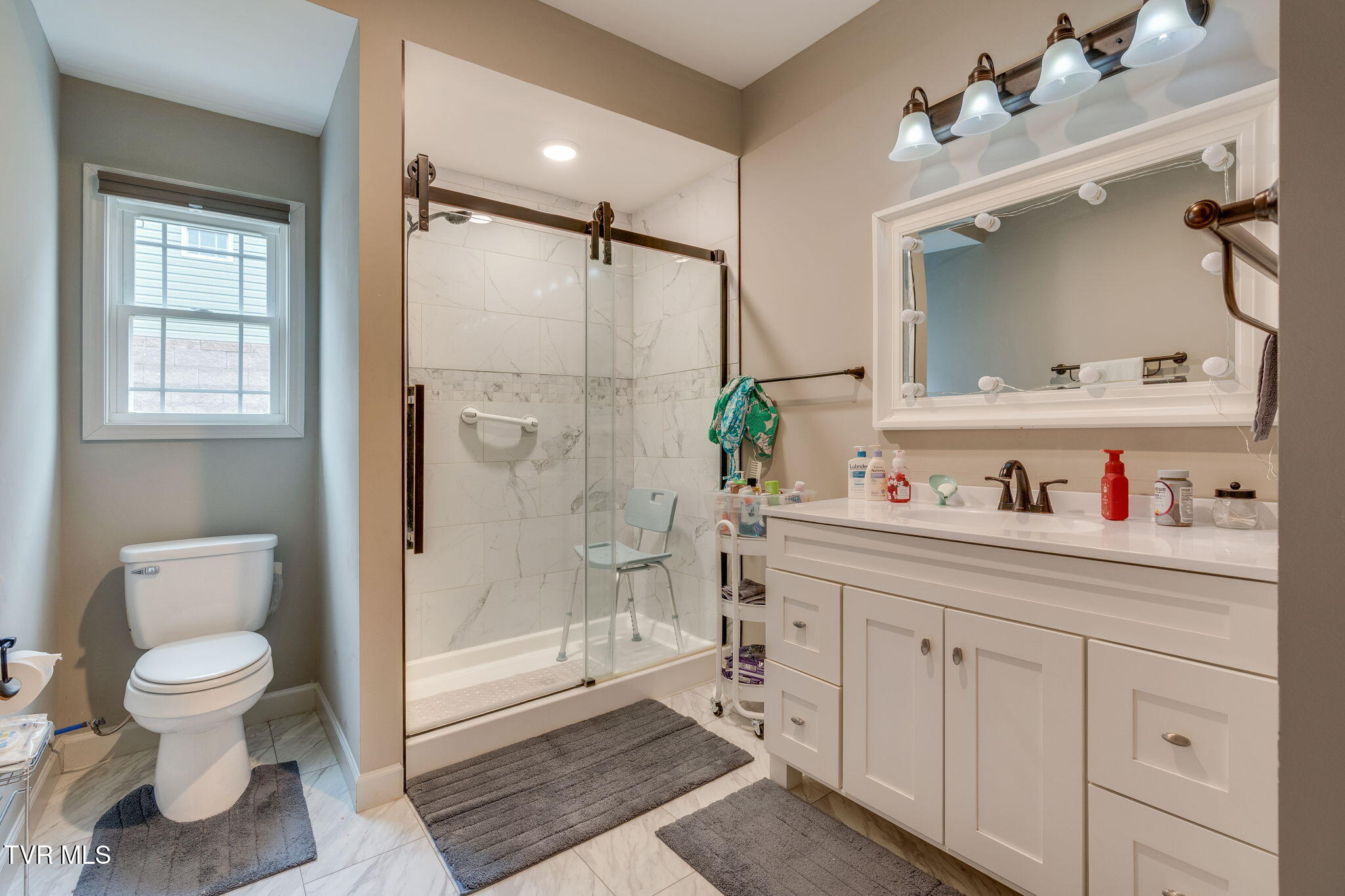 1039 Traders Walk, Johnson City, Tennessee image 13