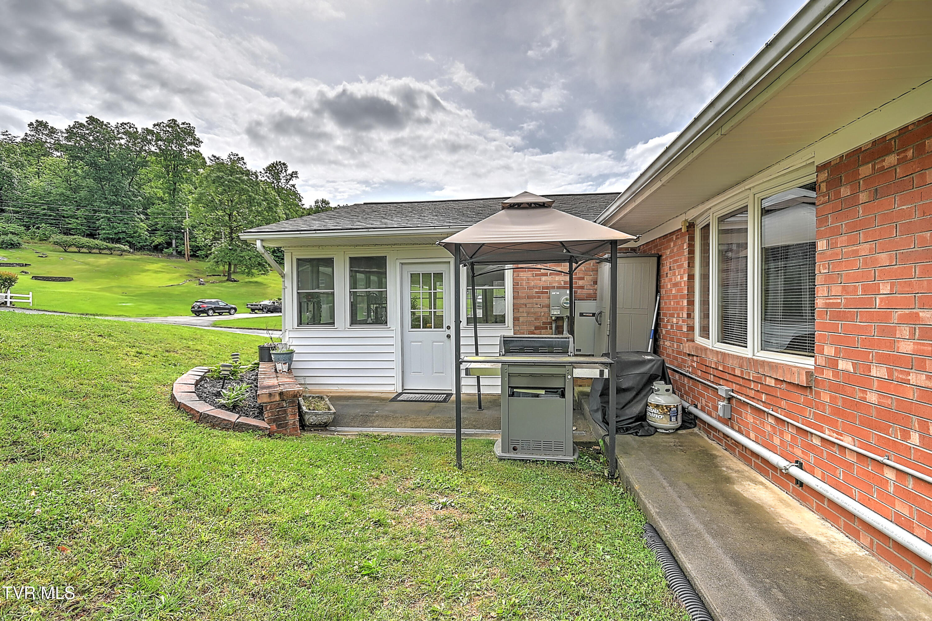 205 Live Oak Drive, Kingsport, Tennessee image 50