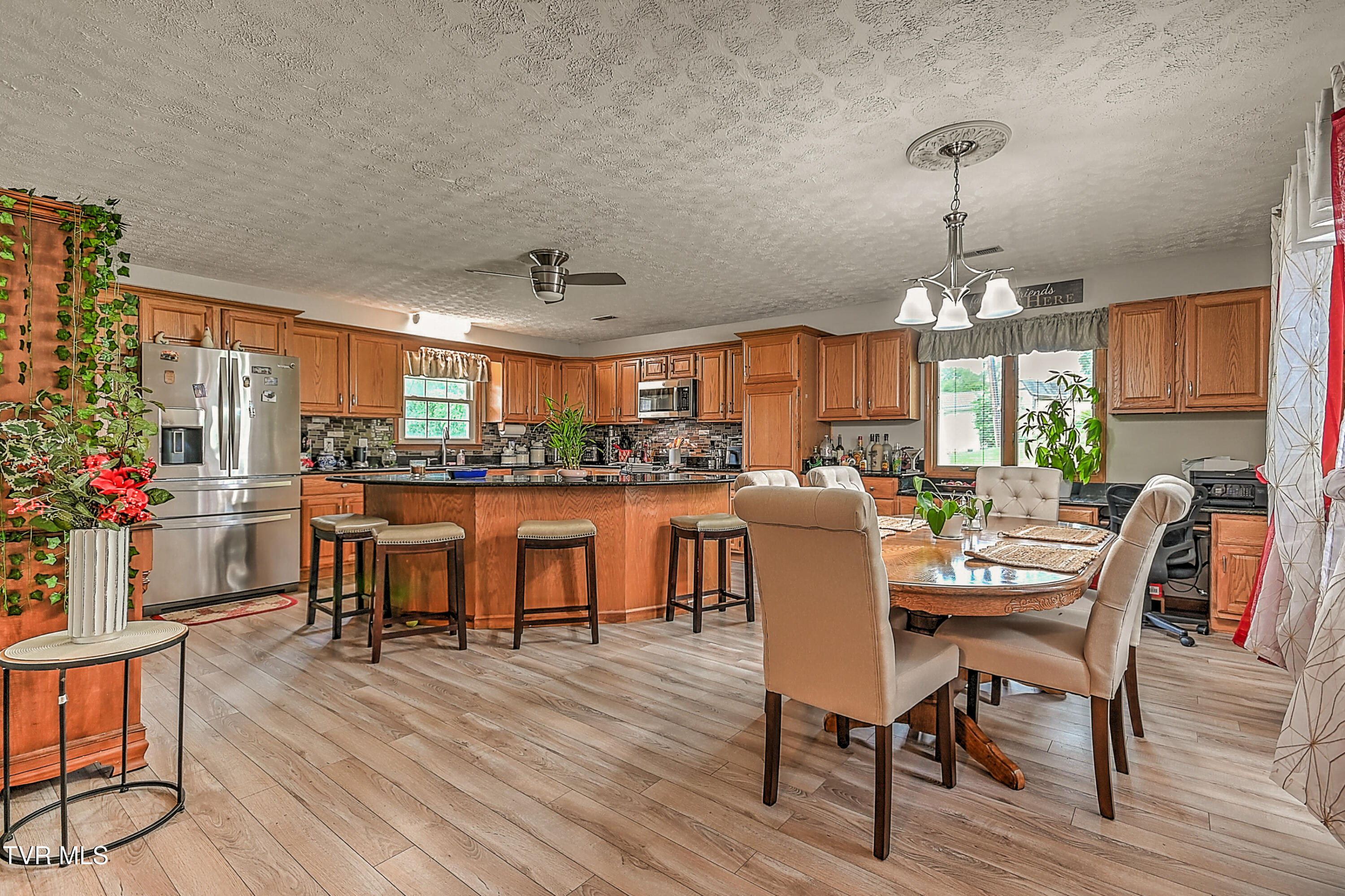 205 Live Oak Drive, Kingsport, Tennessee image 8