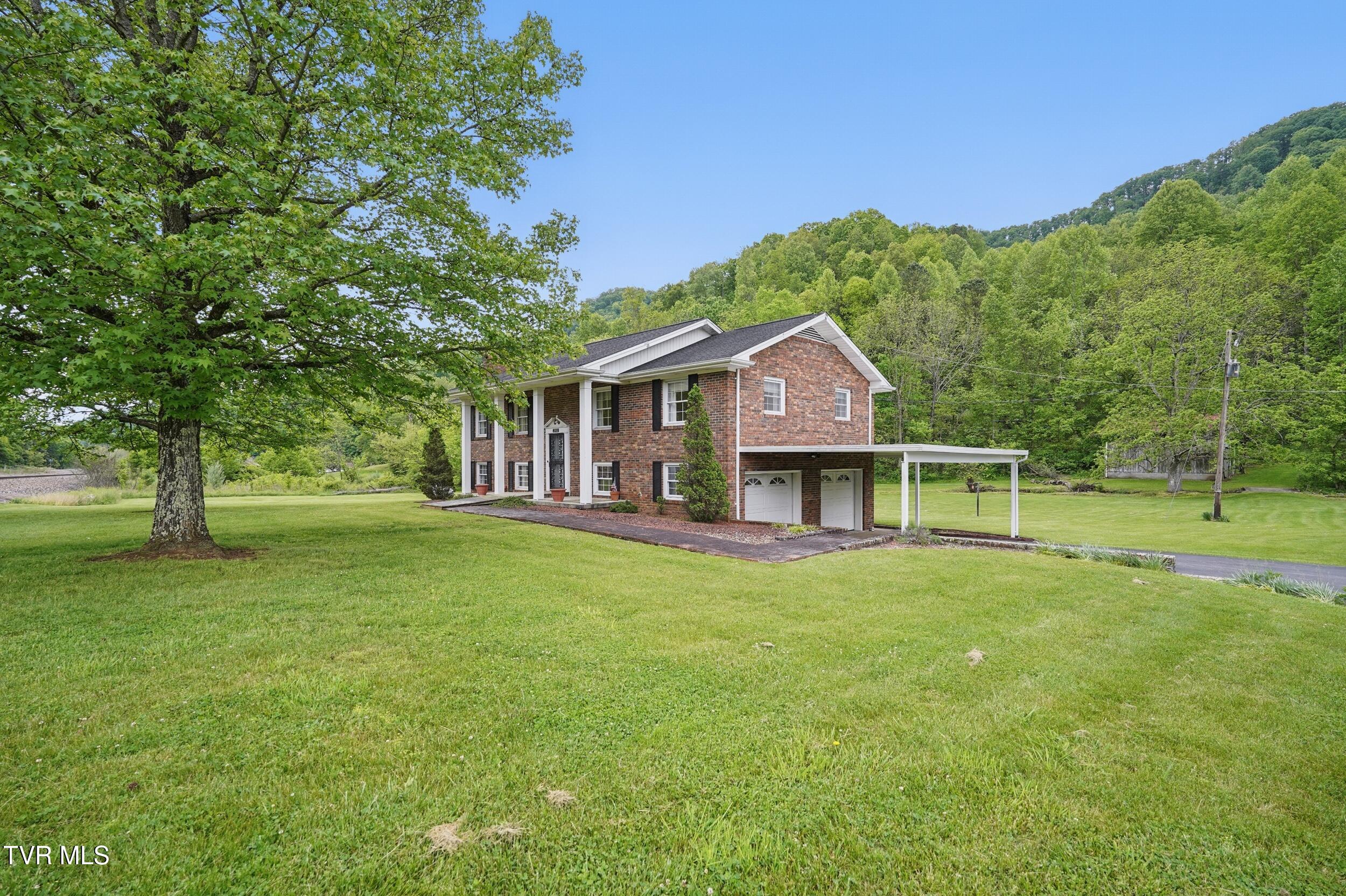 2153 Daniel Boone Road, Gate City, Virginia image 2