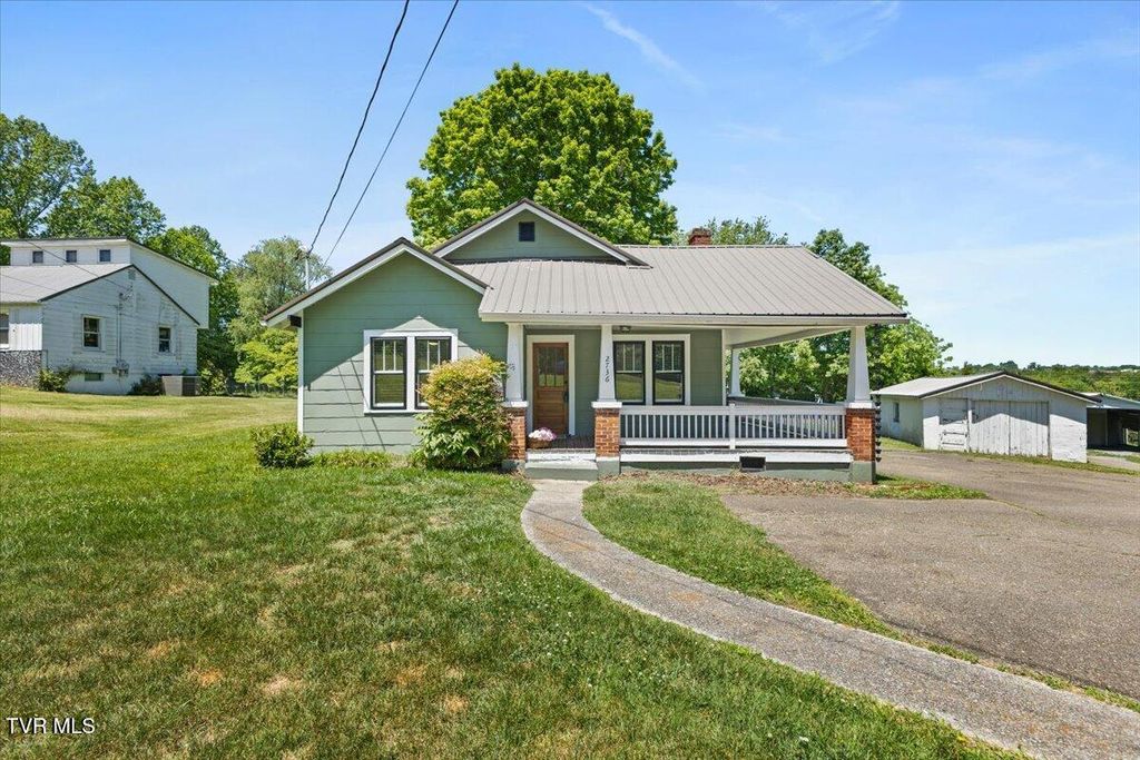 Photo of 2736 Walnut Street, Johnson City, TN 37604 (MLS # 9995530)