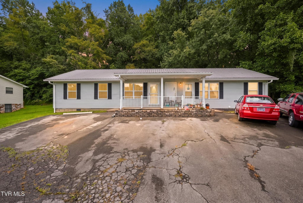 Photo of 377 Bandy Road, Greeneville, TN 37743 (MLS # 10000995)