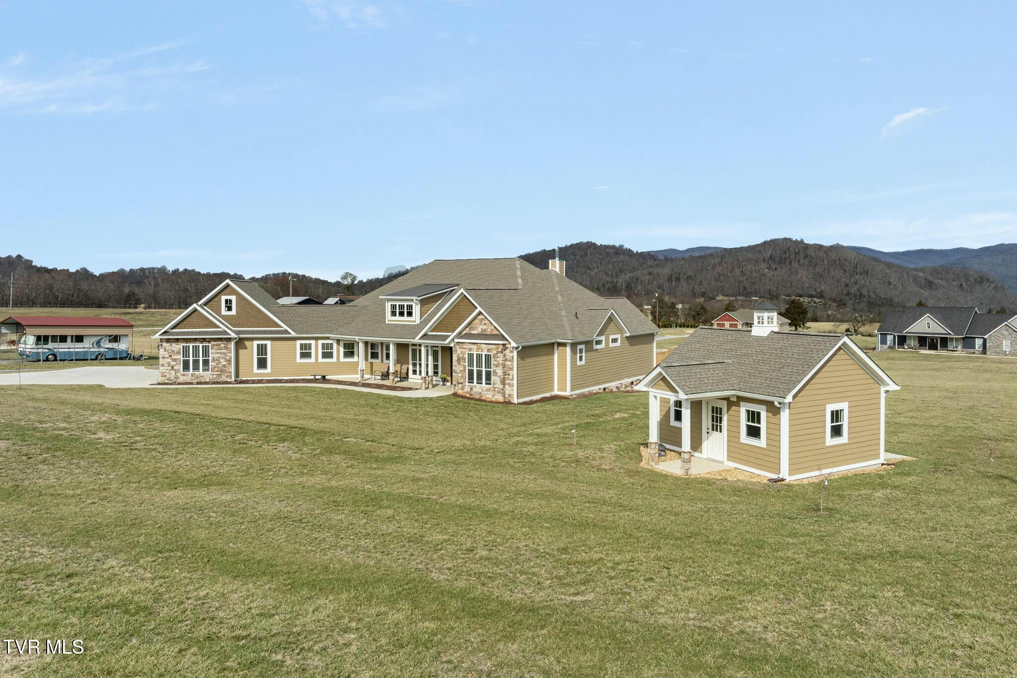 132 Hamilton Rd Road, Elizabethton, Tennessee image 3