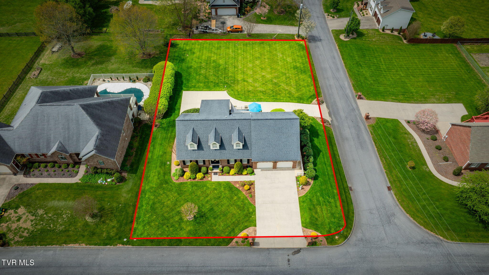 220 Regency Drive, Kingsport, Tennessee image 4