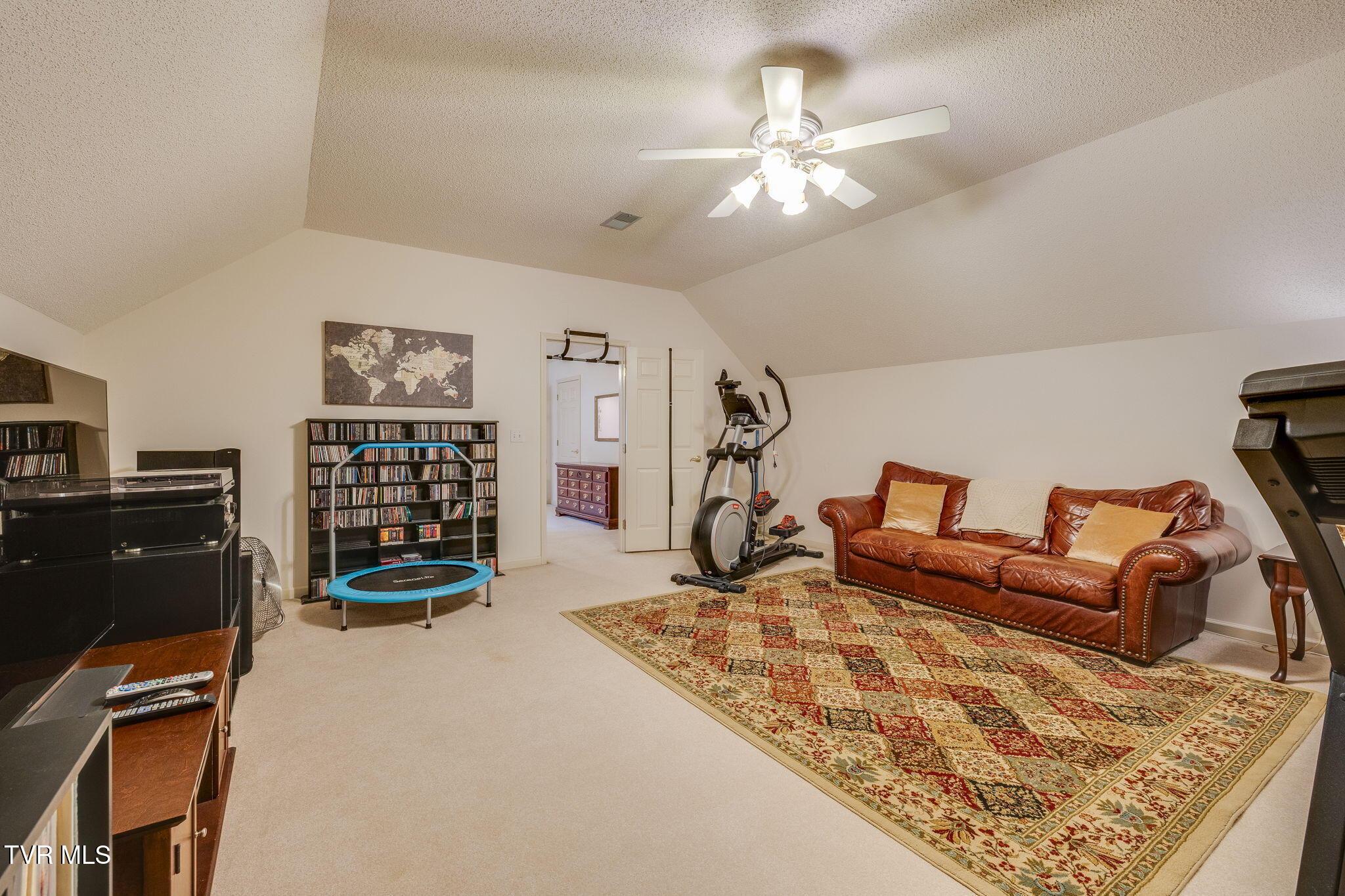 220 Regency Drive, Kingsport, Tennessee image 38
