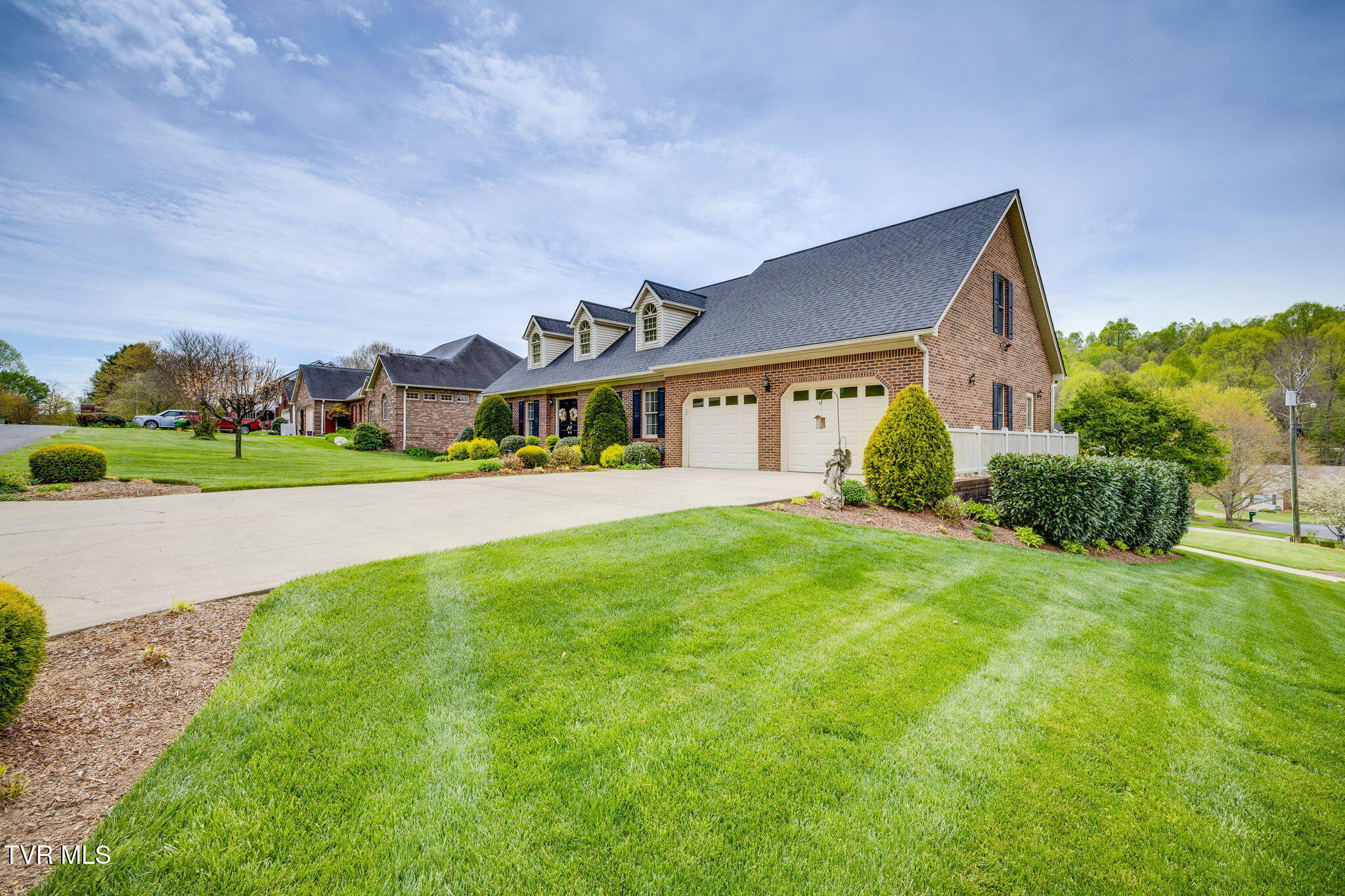 220 Regency Drive, Kingsport, Tennessee image 50