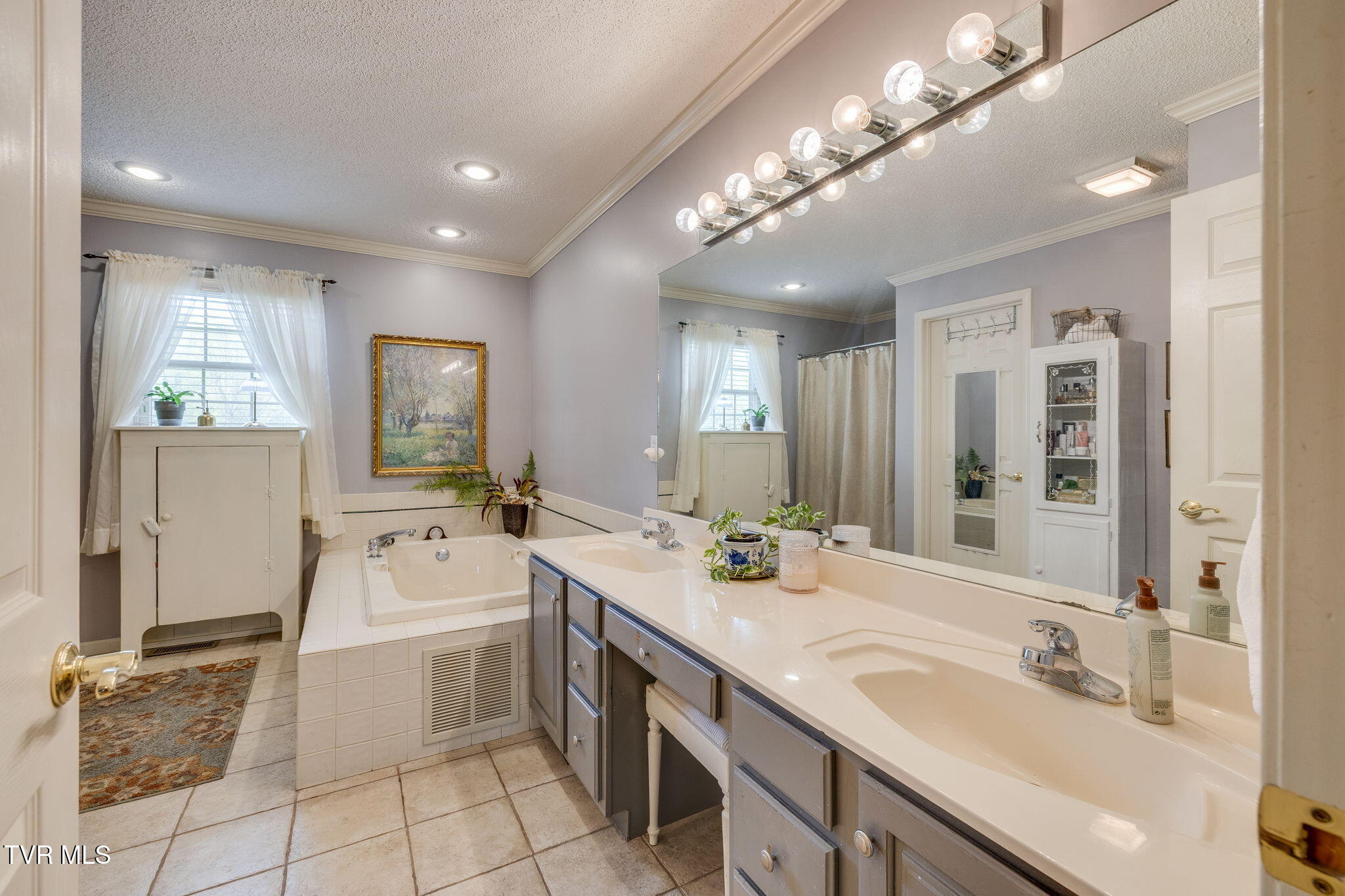 220 Regency Drive, Kingsport, Tennessee image 22