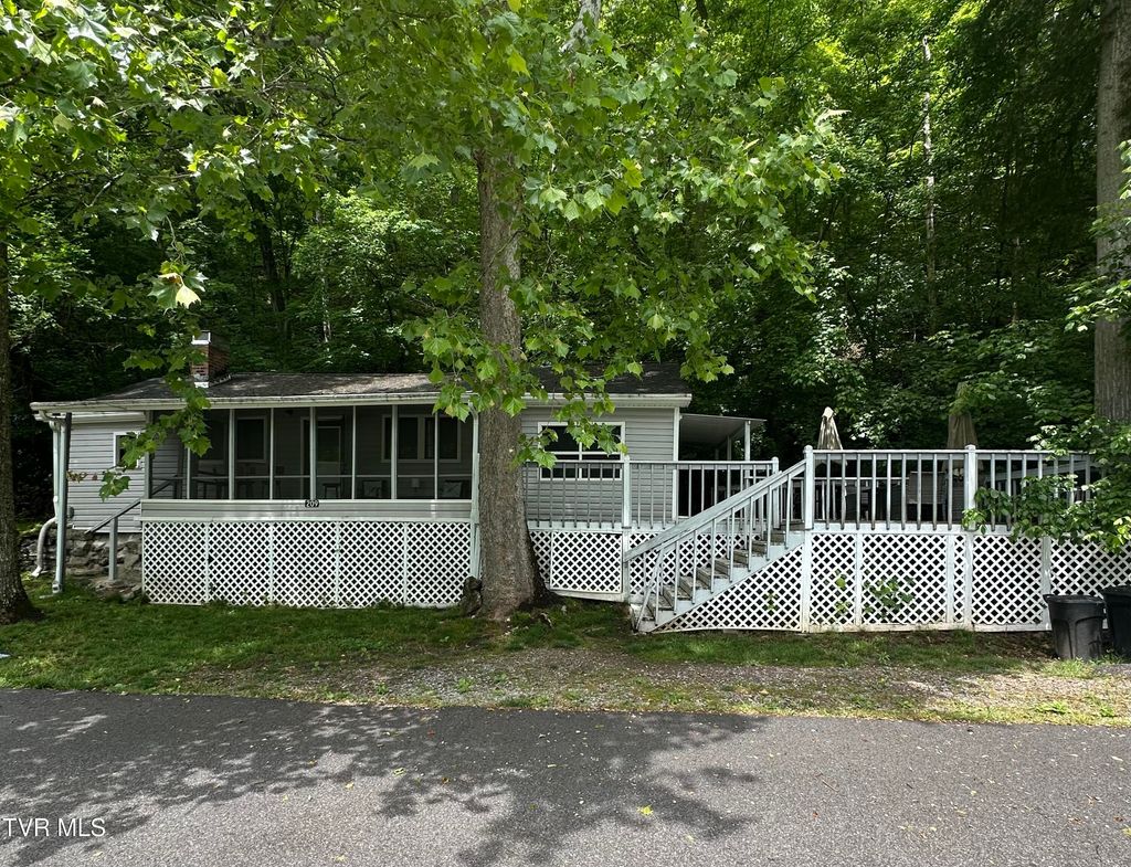 Photo of 209 Robin Hood Lane, Gate City, VA 24251 (MLS # 9995170)