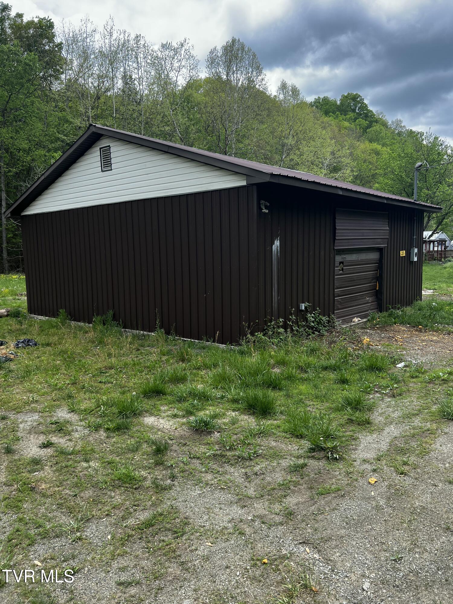 628 Cash Hollow Road, Johnson City, Tennessee image 10