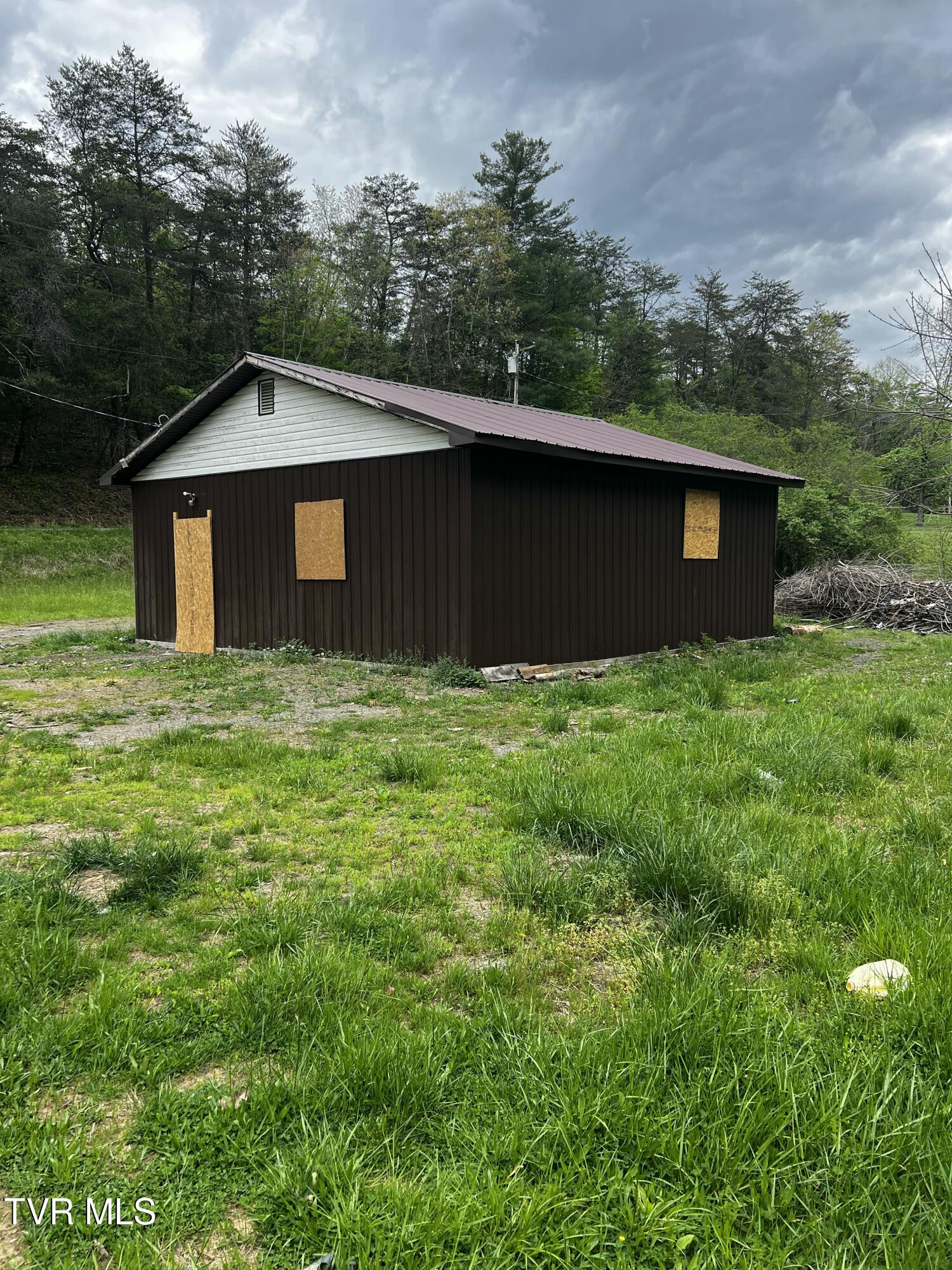 628 Cash Hollow Road, Johnson City, Tennessee image 7