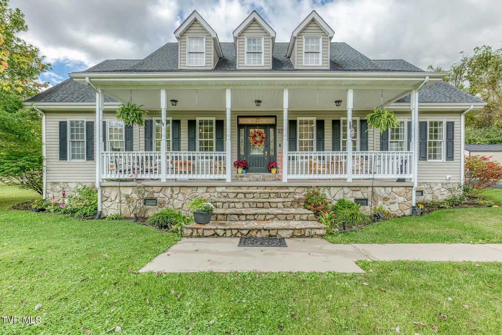 Photo of 11584 Goose Creek Road, Bristol, VA 24202 (MLS # 10002095)