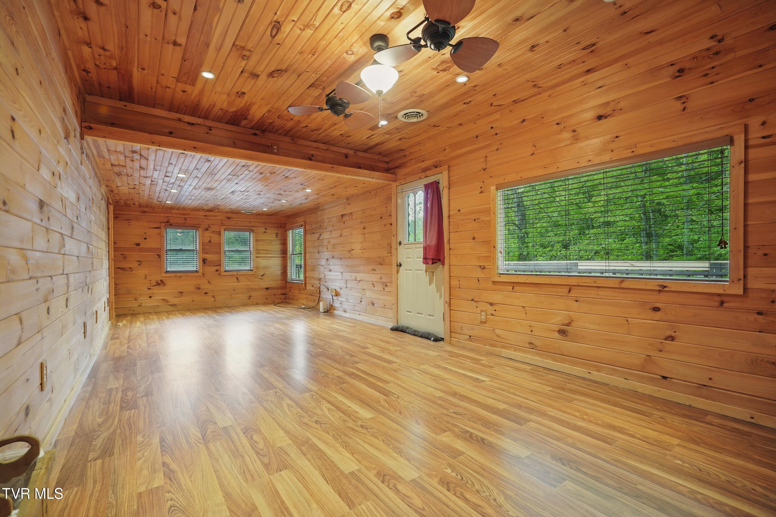 8020 Rock Switch Road, Wise, Virginia image 11