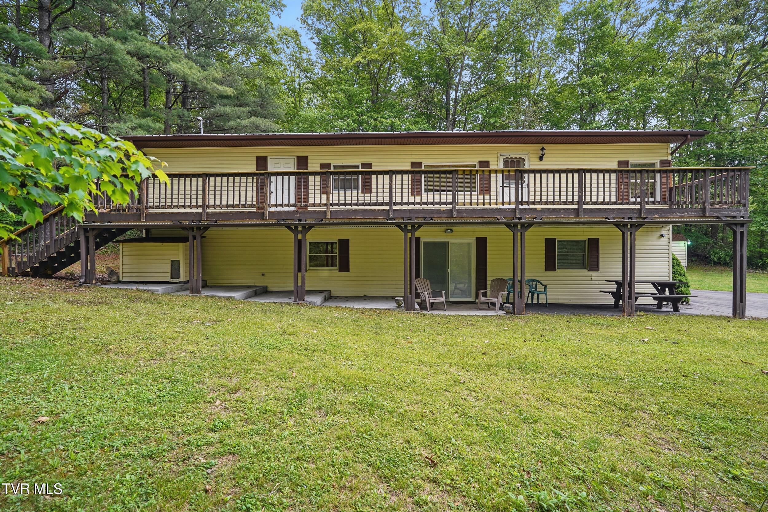 8020 Rock Switch Road, Wise, Virginia image 2