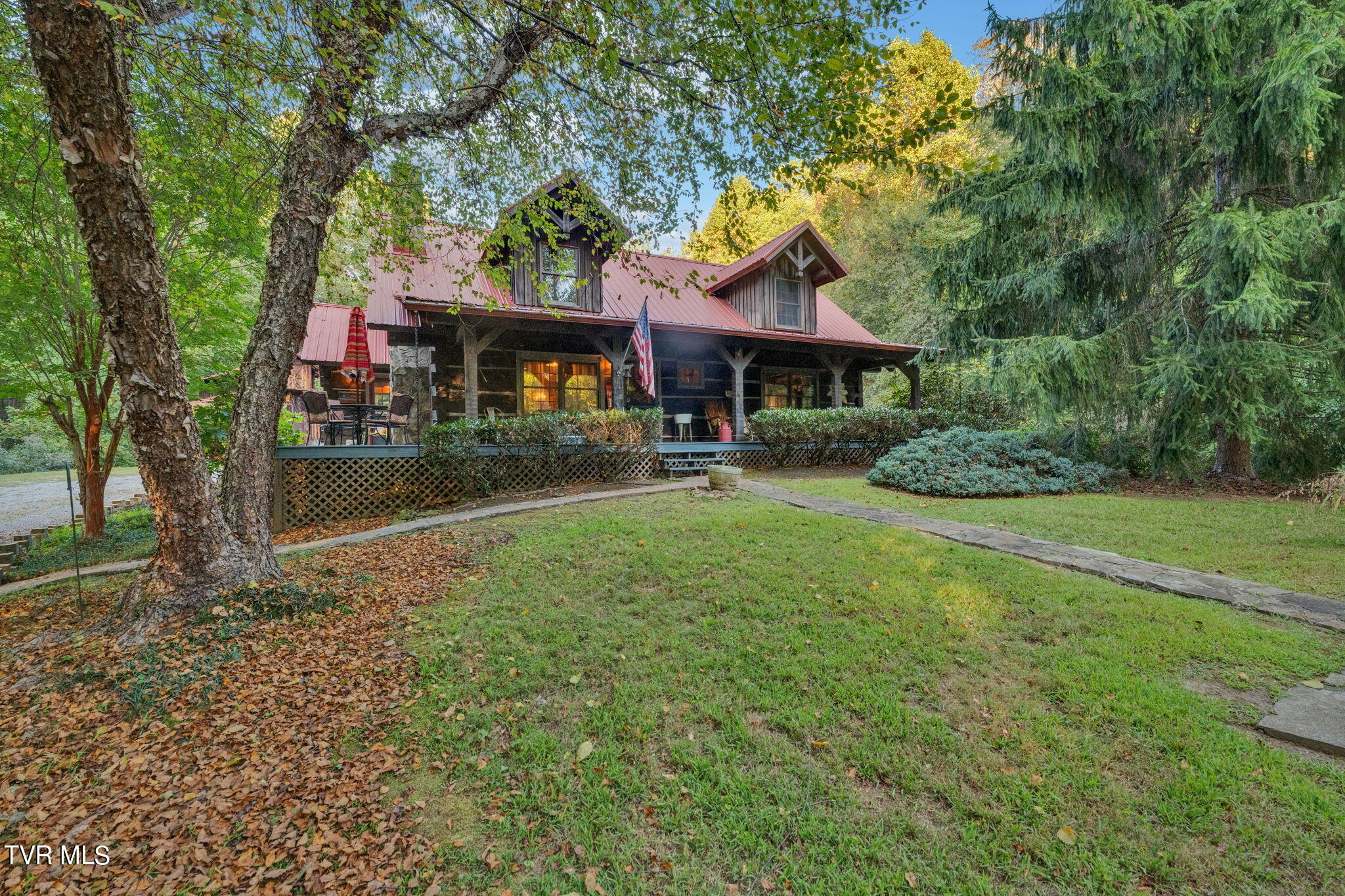 346 Edgefield Rd Road, Piney Flats, Tennessee image 1