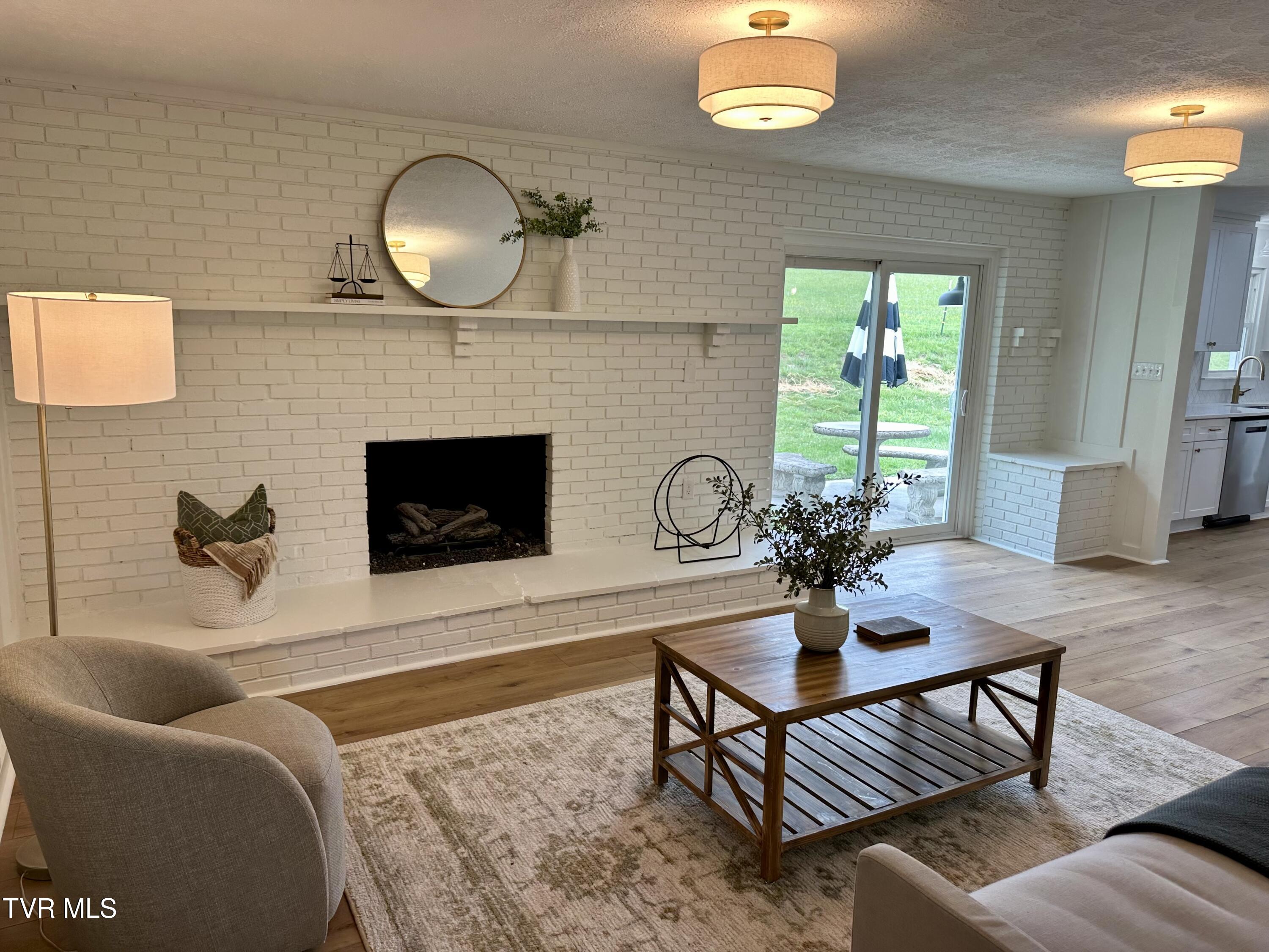 8467 Rich Valley Road, Bristol, Virginia image 44