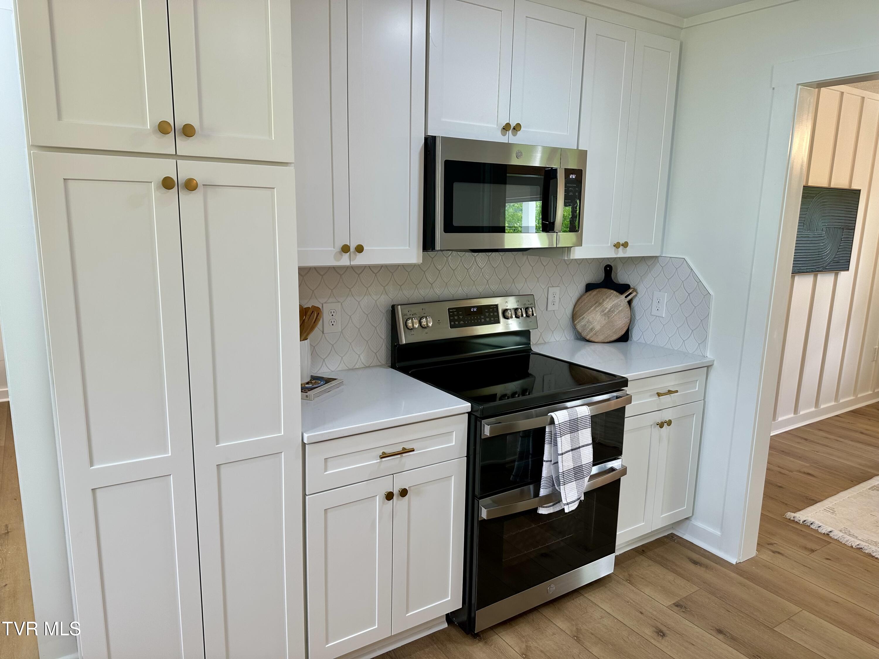 8467 Rich Valley Road, Bristol, Virginia image 38